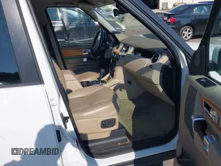 2011 Land Rover LR4 Lux with VIN SALAK2D4XBA568687, listed as a IAAI auction lot 42668978 with 205,000 mi miles and . Bid and sale history available at DreamBid. Image 5.