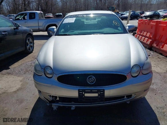 2007 Buick LaCrosse CXL with VIN 2G4WD552071159133, listed as a IAAI auction lot 41754189 with NaN miles. Bid and sale history available at carsss.com. Image 13.