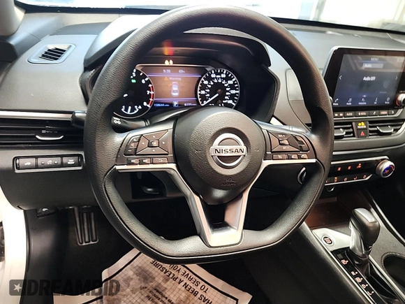2020 Nissan Altima S z VIN 1N4BL4BV1LC230252, wystawiony jako IAAI lot #42547649 z przebiegiem 158 643 mil mil oraz . Historia ofert i sprzedaży dostępna na DreamBid. Obrazek 5.