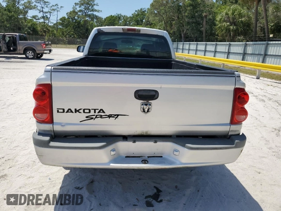 2006 Dodge Dakota ST with VIN 1D7HE22K86S505303, listed as a Copart auction lot 54970385 with 170,295 mi miles and Salvage Title. Bid and sale history available at DreamBid. Image 6.