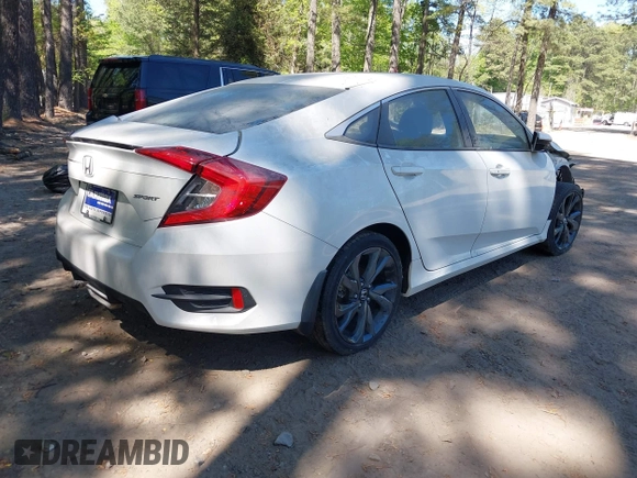 2020 Honda Civic Sedan Sport with VIN 19XFC2F88LE203238, listed as a IAAI auction lot 42075297 with 21,230 mi miles. Bid and sale history available at carsss.com. Image 4.