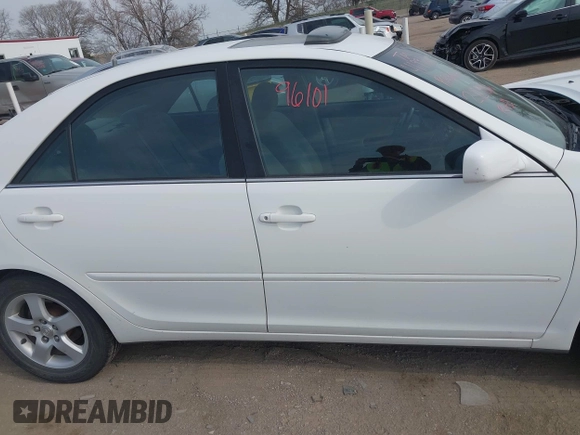 2003 Toyota Camry LE with VIN 4T1BE32K13U250477, listed as a IAAI auction lot 41996101 with 212,951 mi miles and . Bid and sale history available at DreamBid. Image 13.