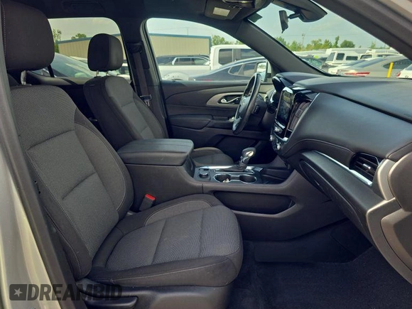 2022 Chevrolet Traverse LT Cloth z VIN 1GNEVGKW4NJ169495, wystawiony jako IAAI lot #42566410 z przebiegiem 34 588 mil mil oraz . Historia ofert i sprzedaży dostępna na DreamBid. Obrazek 11.