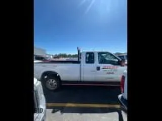 2016 Ford F-250 XLT with VIN 1FT7X2B67GEB70957, listed as a IAAI auction lot 42843825 with 215,003 mi miles and . Bid and sale history available at DreamBid. Image 26.