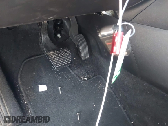 2024 Jeep Compass Latitude with VIN 3C4NJDBN2RT138917, listed as a IAAI auction lot 42761232 with 34,502 mi miles and . Bid and sale history available at DreamBid. Image 11.