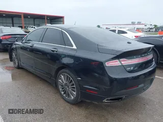 2013 Lincoln MKZ with VIN 3LN6L2J90DR808800, listed as a IAAI auction lot 42169307 with 184,084 mi miles and . Bid and sale history available at DreamBid. Image 3.