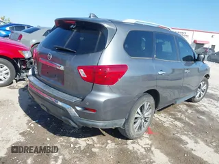 2020 Nissan Pathfinder S with VIN 5N1DR2AN5LC643553, listed as a IAAI auction lot 40581997 with 99,062 mi miles. Bid and sale history available at carsss.com. Image 4.