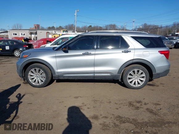 2020 Ford Explorer Limited with VIN 1FMSK8FH7LGA66504, listed as a IAAI auction lot 41463499 with 35,723 mi miles. Bid and sale history available at carsss.com. Image 14.