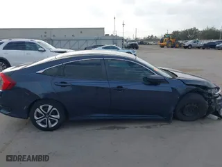 2017 Honda Civic Sedan LX with VIN 19XFC2F55HE075957, listed as a IAAI auction lot 41713041 with 61,538 mi miles. Bid and sale history available at carsss.com. Image 13.