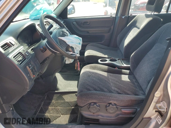 2000 Honda CR-V LX with VIN JHLRD2841YC010239, listed as a Copart auction lot 69995684 with 188,885 mi miles and Salvage Title. Bid and sale history available at carsss.com. Image 7.
