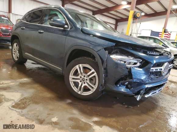 2023 Mercedes-Benz GLA with VIN W1N4N4HBXPJ492971, listed as a Copart auction lot 46320225 with 8,853 mi miles and Salvage Title. Bid and sale history available at carsss.com. Image 4.