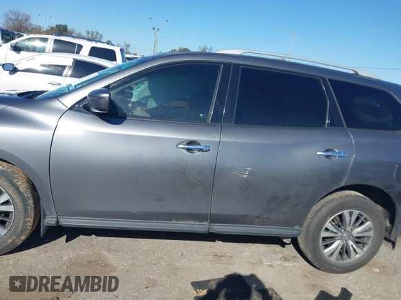 2020 Nissan Pathfinder S with VIN 5N1DR2AN9LC623581, listed as a IAAI auction lot 41232152 with 131,385 mi miles. Bid and sale history available at carsss.com. Image 14.
