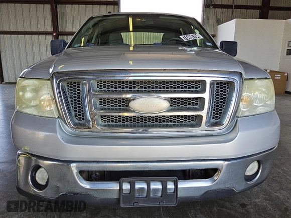 2007 Ford F-150 XLT z VIN 1FTRW02W17KD34981, wystawiony jako Copart lot #74465794 z przebiegiem 259 156 mil mil oraz Czysty tytuł • Clean title. Historia ofert i sprzedaży dostępna na DreamBid. Obrazek 5.