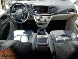 2023 Chrysler Pacifica Hybrid Touring L with VIN 2C4RC1L7XPR572495, listed as a Copart auction lot 51464745 with 33,397 mi miles and Clean Title. Bid and sale history available at carsss.com. Image 8.
