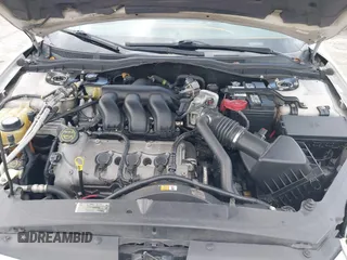 2008 Ford Fusion SEL with VIN 3FAHP08198R232299, listed as a IAAI auction lot 41932153 with 191,011 mi miles. Bid and sale history available at carsss.com. Image 10.