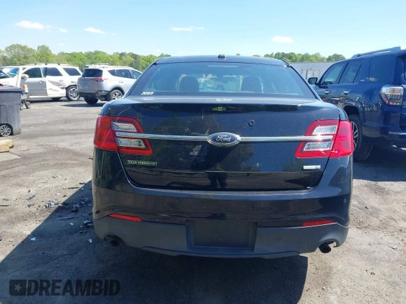 2017 Ford Police Interceptor z VIN 1FAHP2MK5HG103848, wystawiony jako IAAI lot #42042387 z przebiegiem Nie podano mil oraz . Historia ofert i sprzedaży dostępna na DreamBid. Obrazek 16.