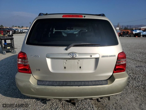 2001 Toyota Highlander with VIN JTEGF21A210021848, listed as a Copart auction lot 43208535 with 161,563 mi miles and Salvage Title. Bid and sale history available at carsss.com. Image 6.