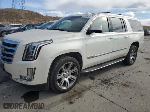 2015 Cadillac Escalade ESV Luxury z VIN 1GYS4SKJ5FR718253, wystawiony jako Copart lot #48767875 z przebiegiem 173 682 mil mil oraz Szkoda całkowita • Salvage title. Historia ofert i sprzedaży dostępna na DreamBid. Obrazek 1.