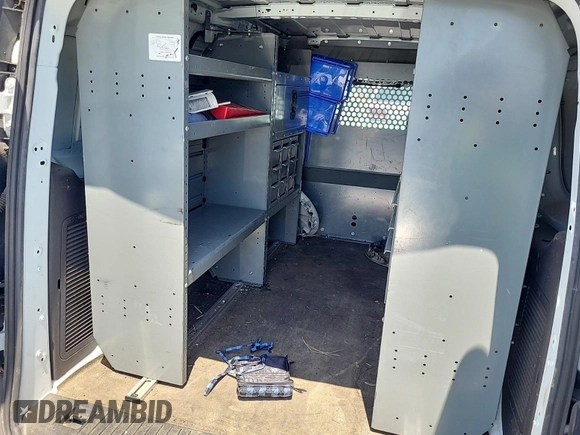2017 Ford Transit Connect XL с VIN NM0LS7E73H1330062, выставлен на аукционе IAAI как лот 42763044 с пробегом 133 764 миль миль и . История ставок и продаж доступна на DreamBid. Изображение 4.