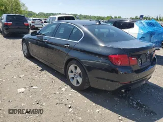 2012 BMW 5 Series 528i xDrive z VIN WBAXH5C56CDW10734, wystawiony jako Copart lot #56601805 z przebiegiem 162 016 mil mil oraz Czysty tytuł • Clean title. Historia ofert i sprzedaży dostępna na DreamBid. Obrazek 2.