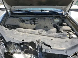 2021 Toyota 4Runner SR5 z VIN JTEMU5JRXM5915622, wystawiony jako Copart lot #56334495 z przebiegiem 109 774 mil mil oraz Szkoda całkowita • Salvage title. Historia ofert i sprzedaży dostępna na DreamBid. Obrazek 12.