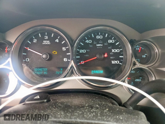 2013 GMC Sierra 1500 SLE z VIN 3GTP1VE07DG304851, wystawiony jako Copart lot #58800165 z przebiegiem 177 827 mil mil oraz Czysty tytuł • Clean title. Historia ofert i sprzedaży dostępna na DreamBid. Obrazek 9.