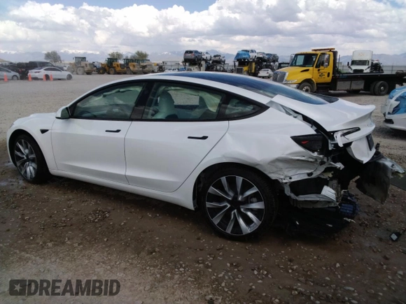 2025 Tesla Model 3 Long Range z VIN 5YJ3E1EBXSF968724, wystawiony jako Copart lot #53128525 z przebiegiem 1 127 mil mil oraz Szkoda całkowita • Salvage title. Historia ofert i sprzedaży dostępna na DreamBid. Obrazek 2.
