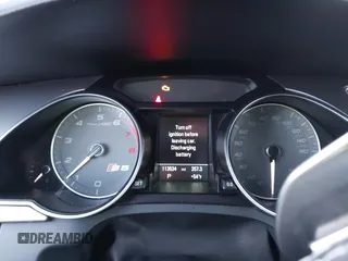 2013 Audi S5 Premium Plus z VIN WAUCGAFR2DA064204, wystawiony jako IAAI lot #42086797 z przebiegiem 113 634 mil mil oraz . Historia ofert i sprzedaży dostępna na DreamBid. Obrazek 7.