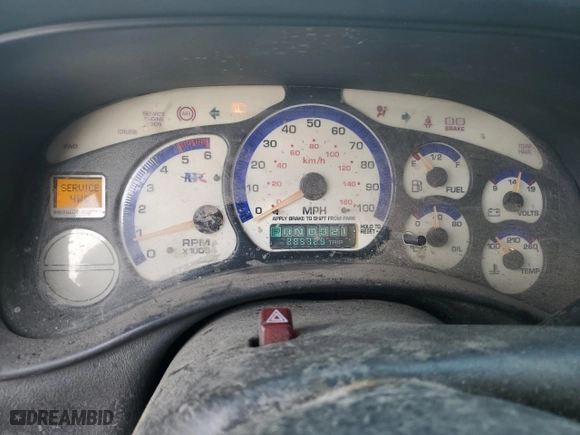 2003 Chevrolet Silverado 1500 LS with VIN 2GCEC19V531302796, listed as a Copart auction lot 49446915 with 285,725 mi miles and Salvage Title. Bid and sale history available at carsss.com. Image 9.