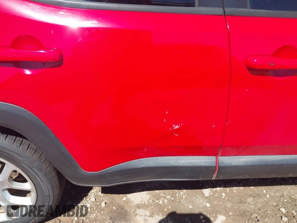 2016 Jeep Renegade Latitude with VIN ZACCJABT7GPD60460, listed as a IAAI auction lot 41805348 with 129,646 mi miles and . Bid and sale history available at carsss.com. Image 6.