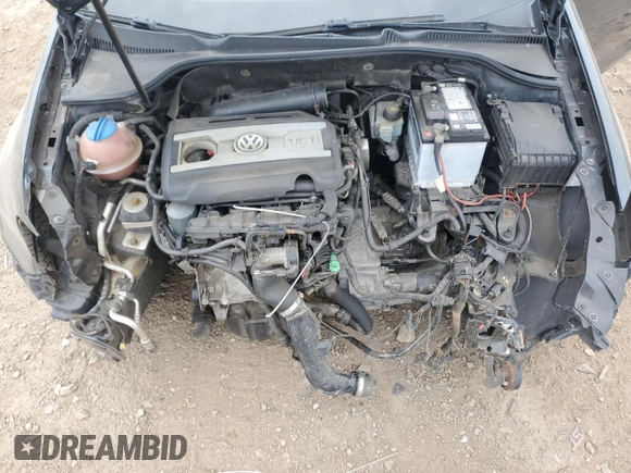 2013 Volkswagen GTI z VIN WVWEV7AJ2DW125334, wystawiony jako Copart lot #57248175 z przebiegiem Nie podano mil oraz Szkoda całkowita • Salvage title. Historia ofert i sprzedaży dostępna na DreamBid. Obrazek 11.