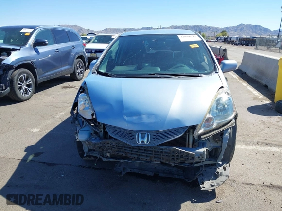 2010 Honda Fit Sport with VIN JHMGE8H48AC025703, listed as a IAAI auction lot 41878642 with 198,469 mi miles. Bid and sale history available at carsss.com. Image 13.