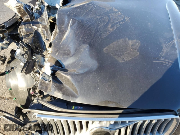 2025 Volvo XC90 Plus with VIN YV4062PE5S1303927, listed as a Copart auction lot 87924795 with Not Provided miles and Salvage Title. Bid and sale history available at DreamBid. Image 12.