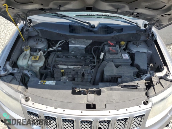 2016 Jeep Compass Latitude z VIN 1C4NJCEA8GD692985, wystawiony jako Copart lot #61872985 z przebiegiem 191 871 mil mil oraz Szkoda całkowita • Salvage title. Historia ofert i sprzedaży dostępna na DreamBid. Obrazek 12.