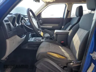 2007 Dodge Nitro SLT with VIN 1D8GU58K37W720312, listed as a Copart auction lot 41369435 with 179,711 mi miles and Salvage Title. Bid and sale history available at carsss.com. Image 7.