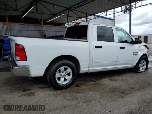 2023 Ram 1500 SLT z VIN 1C6RR6LG6PS580210, wystawiony jako Copart lot #59706045 z przebiegiem 38 785 mil mil oraz Nie do naprawy • Non repairable. Historia ofert i sprzedaży dostępna na DreamBid. Obrazek 3.