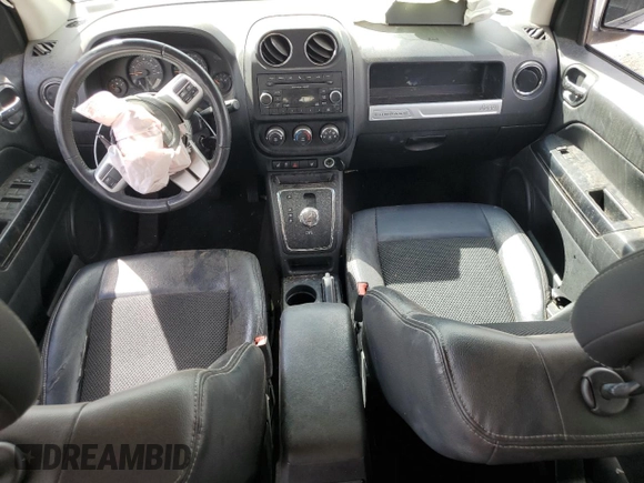 2016 Jeep Compass Sport with VIN 1C4NJDBB7GD725574, listed as a Copart auction lot 58993135 with Not provided miles and Salvage title. Bid and sale history available at DreamBid. Image 8.