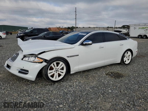 2013 Jaguar XJ with VIN SAJWA2GB3DLV52351, listed as a Copart auction lot 73343244 with 78,522 mi miles and Salvage Title. Bid and sale history available at carsss.com. Image 1.