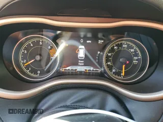 2017 Jeep Cherokee Limited with VIN 1C4PJLDB6HD233183, listed as a Copart auction lot 47366205 with 58,748 mi miles and Salvage Title. Bid and sale history available at carsss.com. Image 9.