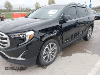 2020 GMC Terrain SLT with VIN 3GKALVEX1LL300155, listed as a IAAI auction lot 41886503 with 121,771 mi miles. Bid and sale history available at carsss.com. Image 6.