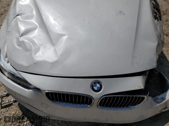 2015 BMW 4 Series 435i с VIN WBA3R1C55FK194700, выставлен на аукционе Copart как лот 53197794 с пробегом Не указан миль и Списание • Salvage title. История ставок и продаж доступна на DreamBid. Изображение 11.