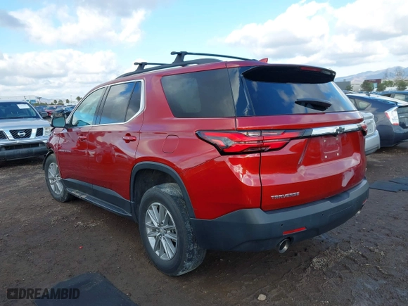 2022 Chevrolet Traverse LT Cloth with VIN 1GNERGKW5NJ167243, listed as a IAAI auction lot 41447436 with 34,964 mi miles. Bid and sale history available at carsss.com. Image 3.