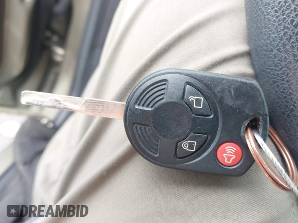 2013 Ford Escape SE с VIN 1FMCU9G9XDUD72871, выставлен на аукционе IAAI как лот 42194776 с пробегом 70 031 миль миль и . История ставок и продаж доступна на DreamBid. Изображение 11.