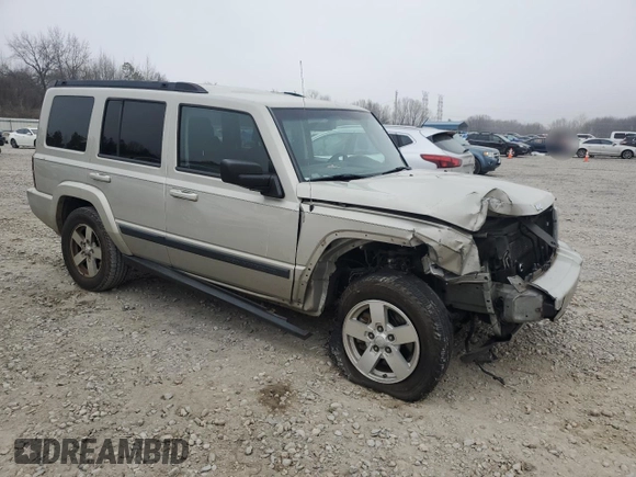 2008 Jeep Commander Sport with VIN 1J8HH48K98C153360, listed as a Copart auction lot 43622395 with 208,773 mi miles and Salvage title. Bid and sale history available at DreamBid. Image 4.