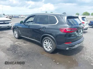 2020 BMW X5 xDrive40i with VIN 5UXCR6C04L9D63551, listed as a IAAI auction lot 42505561 with 56,763 mi miles and . Bid and sale history available at DreamBid. Image 3.
