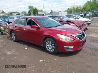 2015 Nissan Altima SV z VIN 1N4AL3AP8FC473036, wystawiony jako IAAI lot #42187042 z przebiegiem 184 012 mil mil oraz . Historia ofert i sprzedaży dostępna na DreamBid. Obrazek 1.