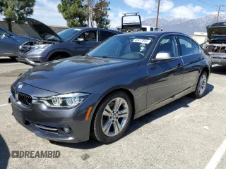 2018 BMW 3 Series 330i with VIN WBA8B9G50JNU95854, listed as a Copart auction lot 45417845 with 59,071 mi miles and Salvage Title. Bid and sale history available at carsss.com. Image 1.