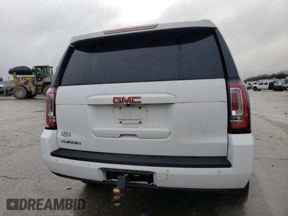 2020 GMC Yukon SLT with VIN 1GKS2BKC7LR109839, listed as a Copart auction lot 42817965 with 45,905 mi miles and Salvage Title. Bid and sale history available at carsss.com. Image 6.