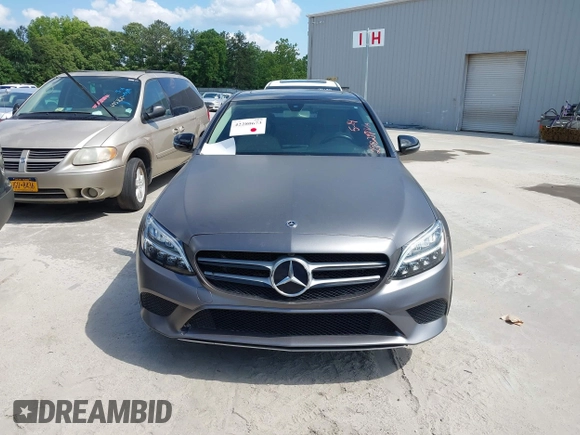 2019 Mercedes-Benz C 300 with VIN 55SWF8EB6KU298297, listed as a IAAI auction lot 42280673 with 49,059 mi miles and . Bid and sale history available at DreamBid. Image 12.