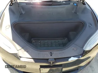 2017 Tesla Model S 60 с VIN 5YJSA1E15HF219286, выставлен на аукционе Copart как лот 66682705 с пробегом 44 923 миль миль и Списание • Salvage title. История ставок и продаж доступна на DreamBid. Изображение 11.